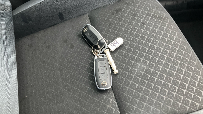 Nissan Juke 1.0 DiG-T 114 N-Connecta 5dr Petrol Hatchback